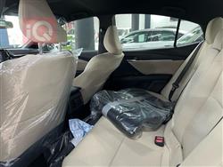 تۆیۆتا کامری